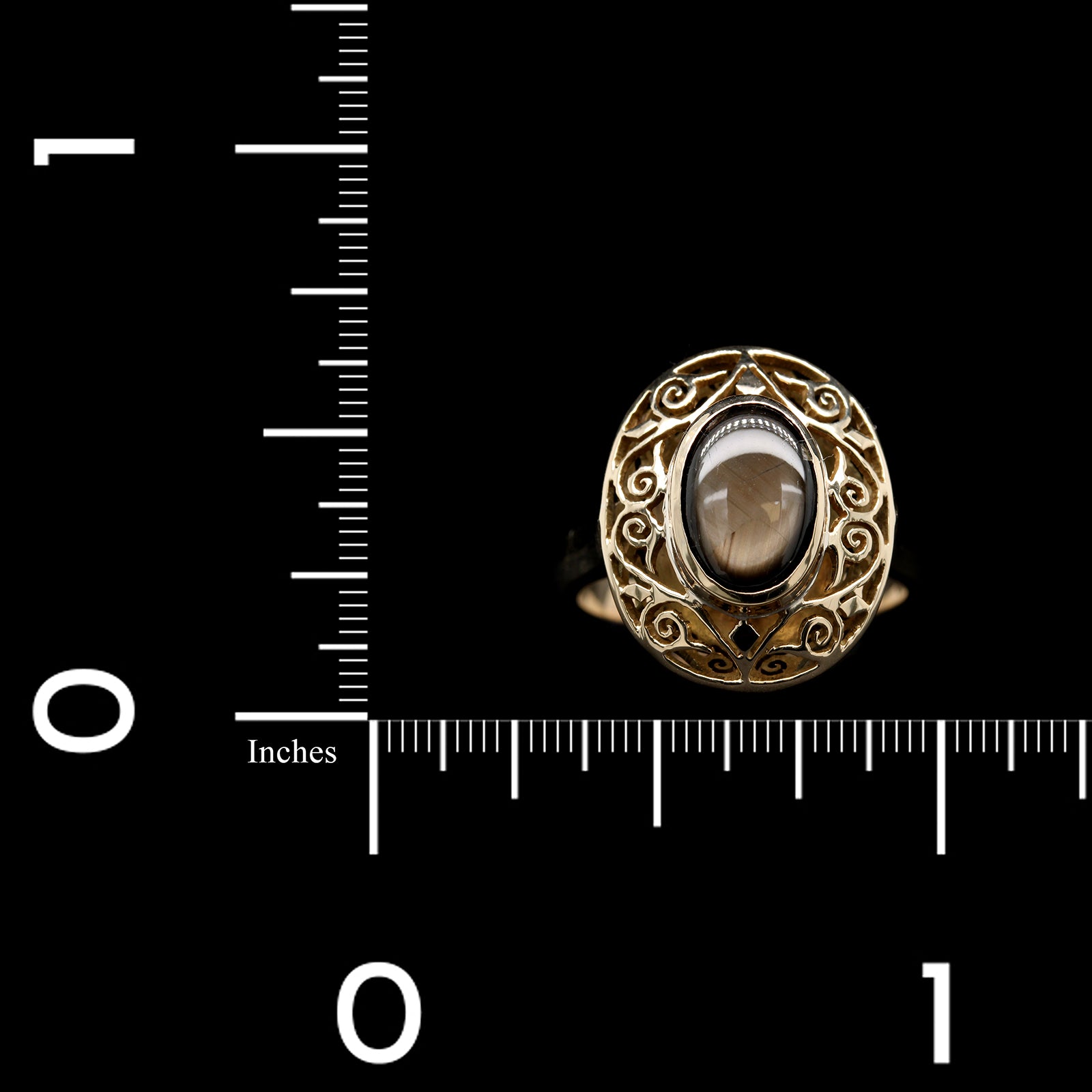 18K Yellow Gold Estate Black Star Sapphire Ring